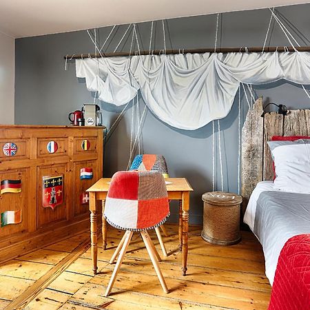 Hotel La Poupardoise à Honfleur Extérieur photo