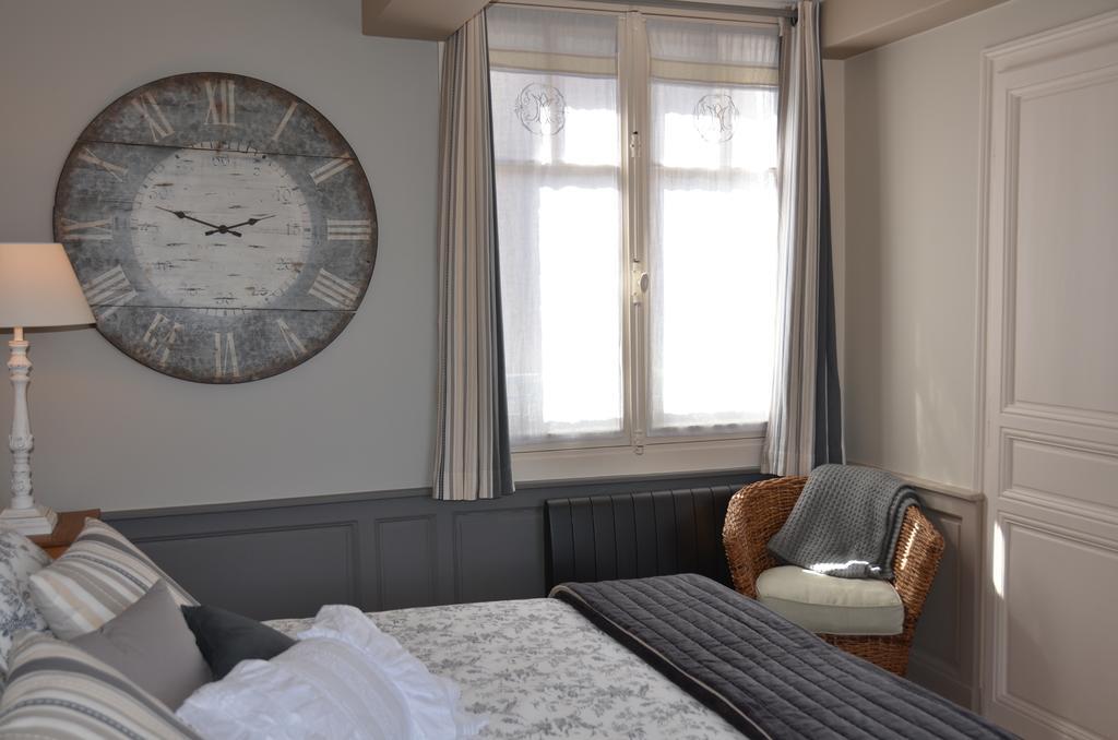 Hotel La Poupardoise à Honfleur Extérieur photo