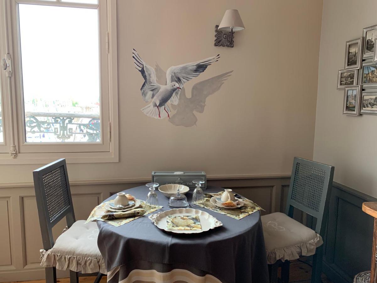 Hotel La Poupardoise à Honfleur Extérieur photo